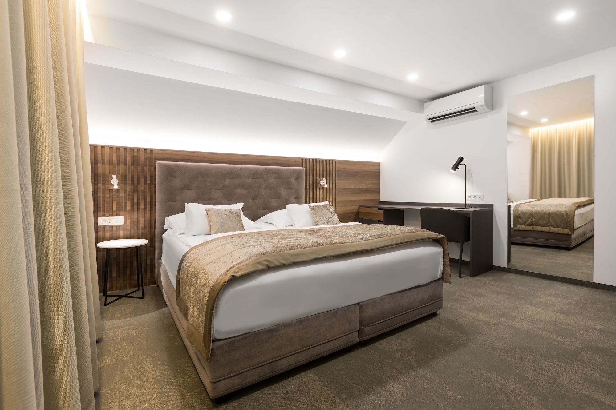 Garni Hotel Cirman - Liubliana - Habitación
