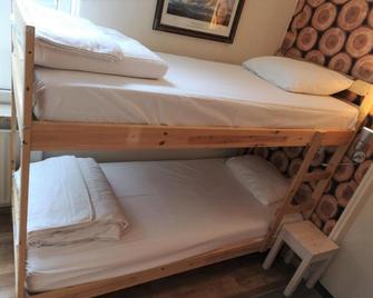 Hotel Holland Lodge - Utrecht - Bedroom