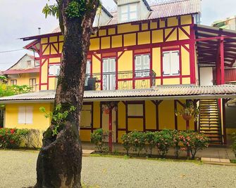 Eclipse - קיין - בניין