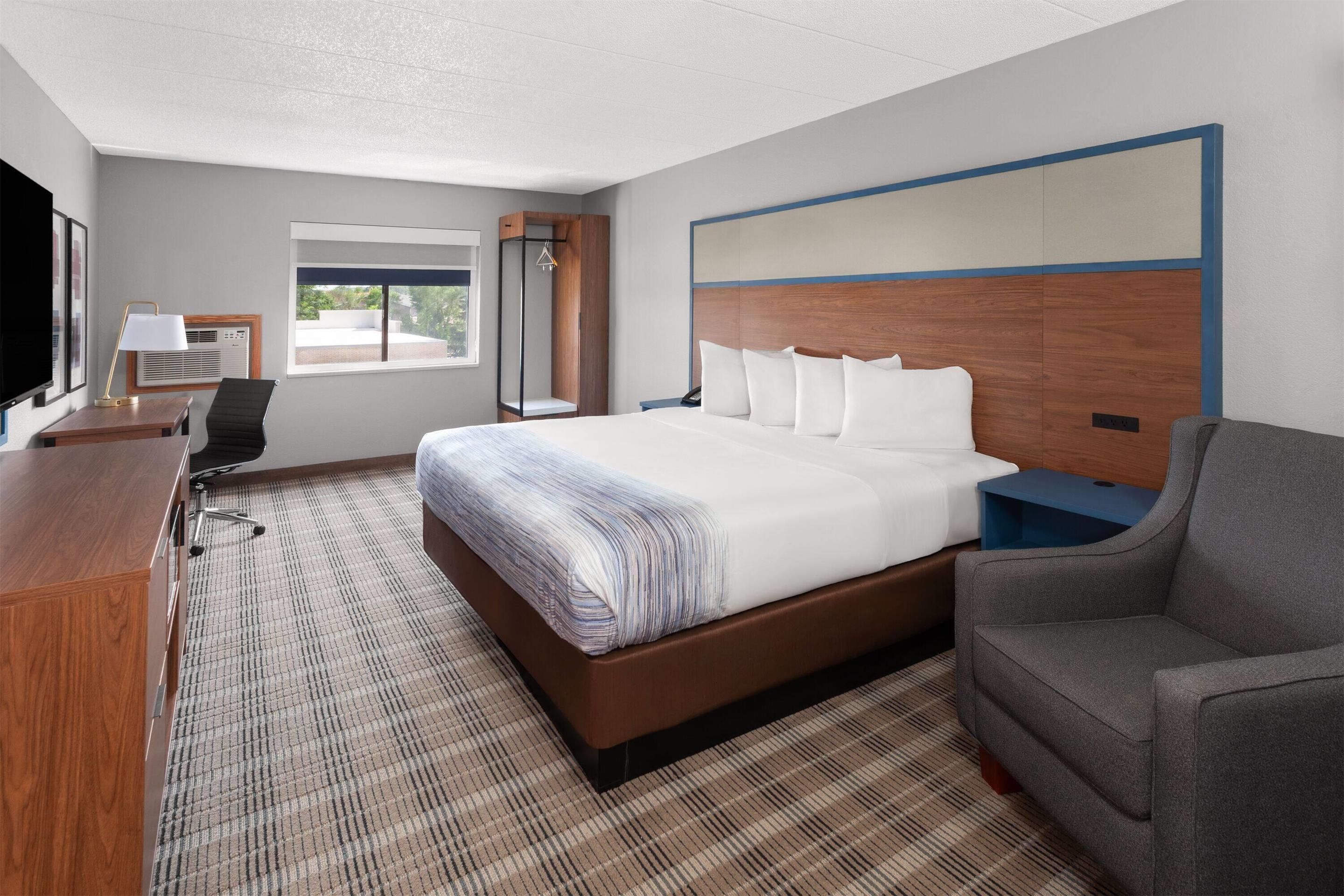 Americinn & Suites By Wyndham Baraboo Event Center - Baraboo - Slaapkamer