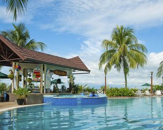 Flamingo Hotel by the Beach, Penang - George Town - Pool