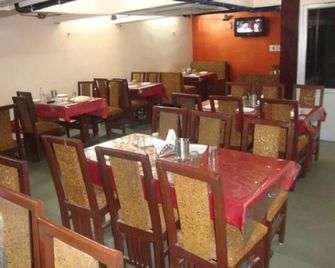 Hotel Al Zaiqa - Durg - Restaurante