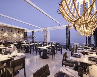 Artemis Seaside Resort - Paleochori - Restaurant