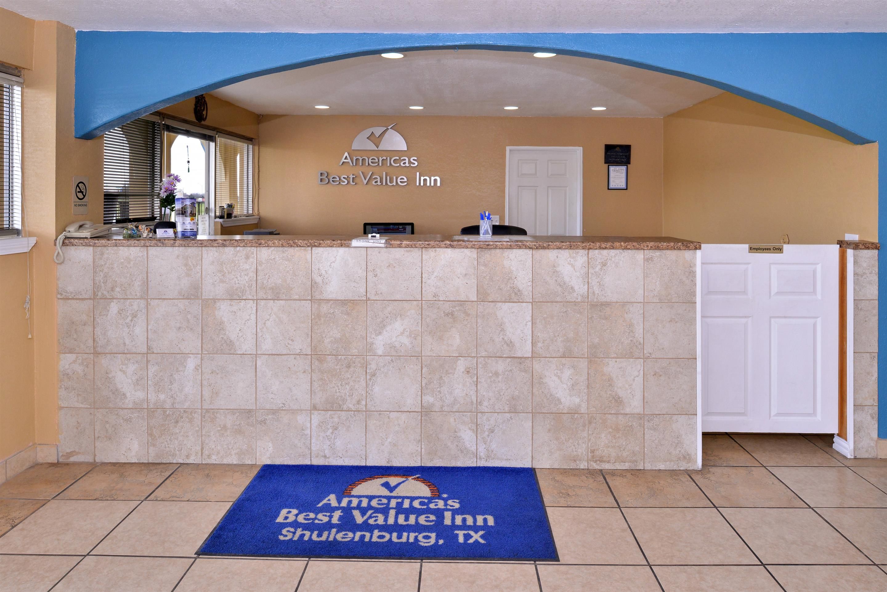 Front desk view of Americas Best Value Inn Schulenburg