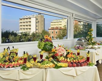 Hotel Rossini - Pesaro - Buffet