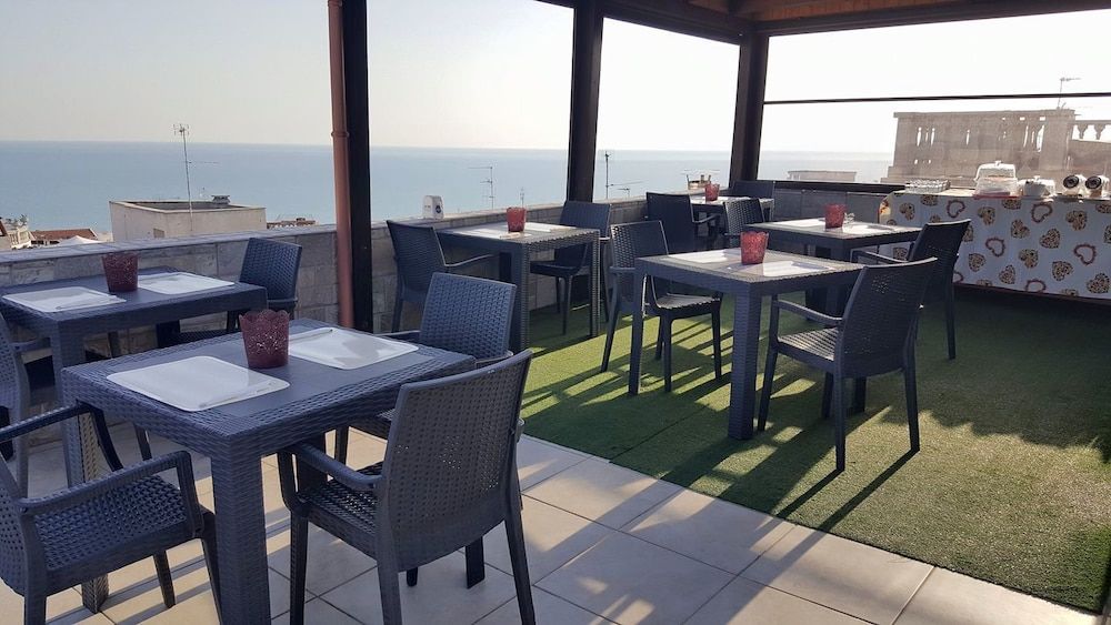 Le Antiche Porte - פצ'יסי - מסעדה