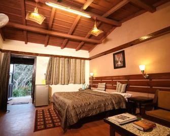 Mountain Trail Resort - Mukteshwar - Bedroom