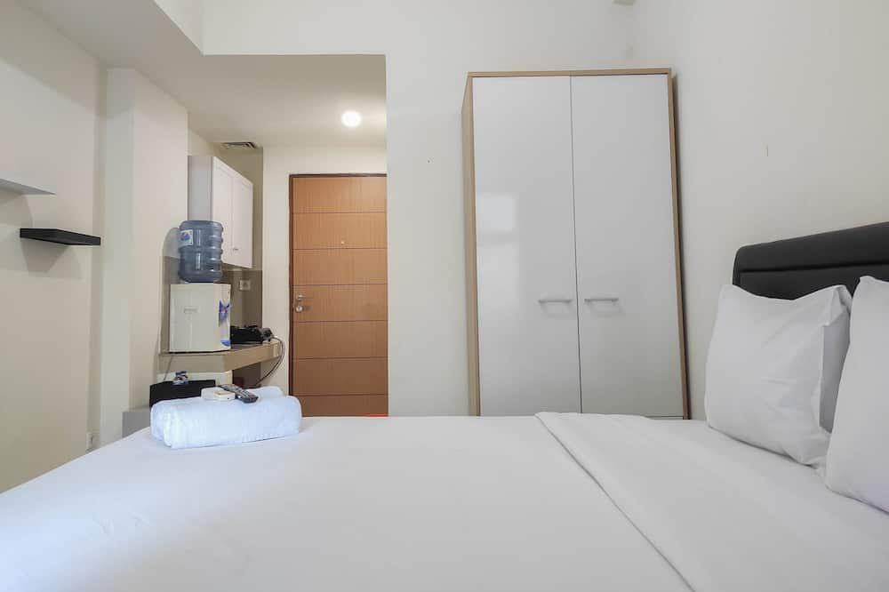 Nice And Cozy Studio At Vida View Makass - Makassar - Bedroom