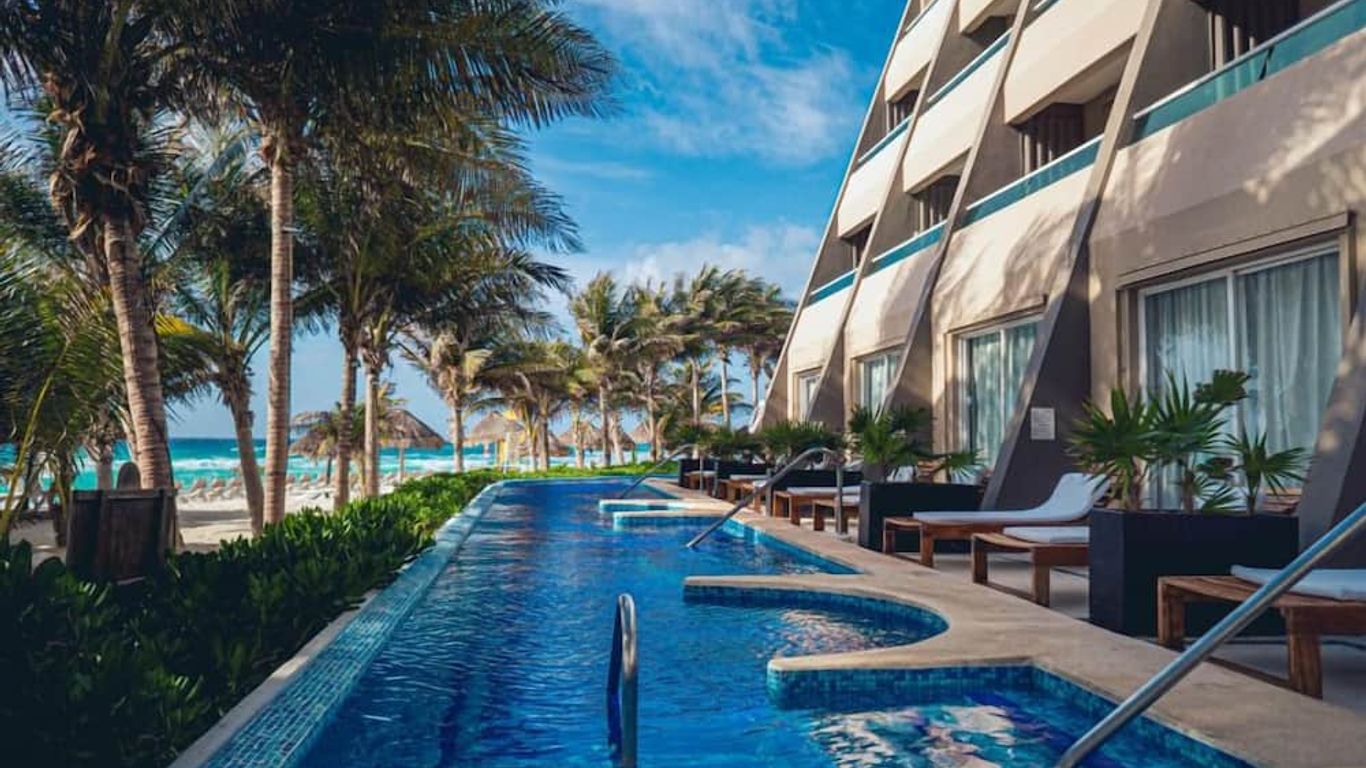 فلامينجو كانكون - -سعامشامل جميع الخدمات