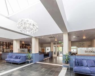 Kviknes Hotel - Balestrand - Lobby