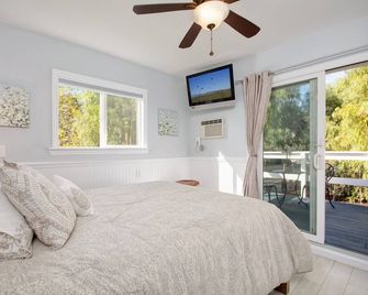 Madera Cottage - Temecula - Bedroom