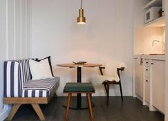 Getaway Studios The Providence Oostende - Ostend - Living room