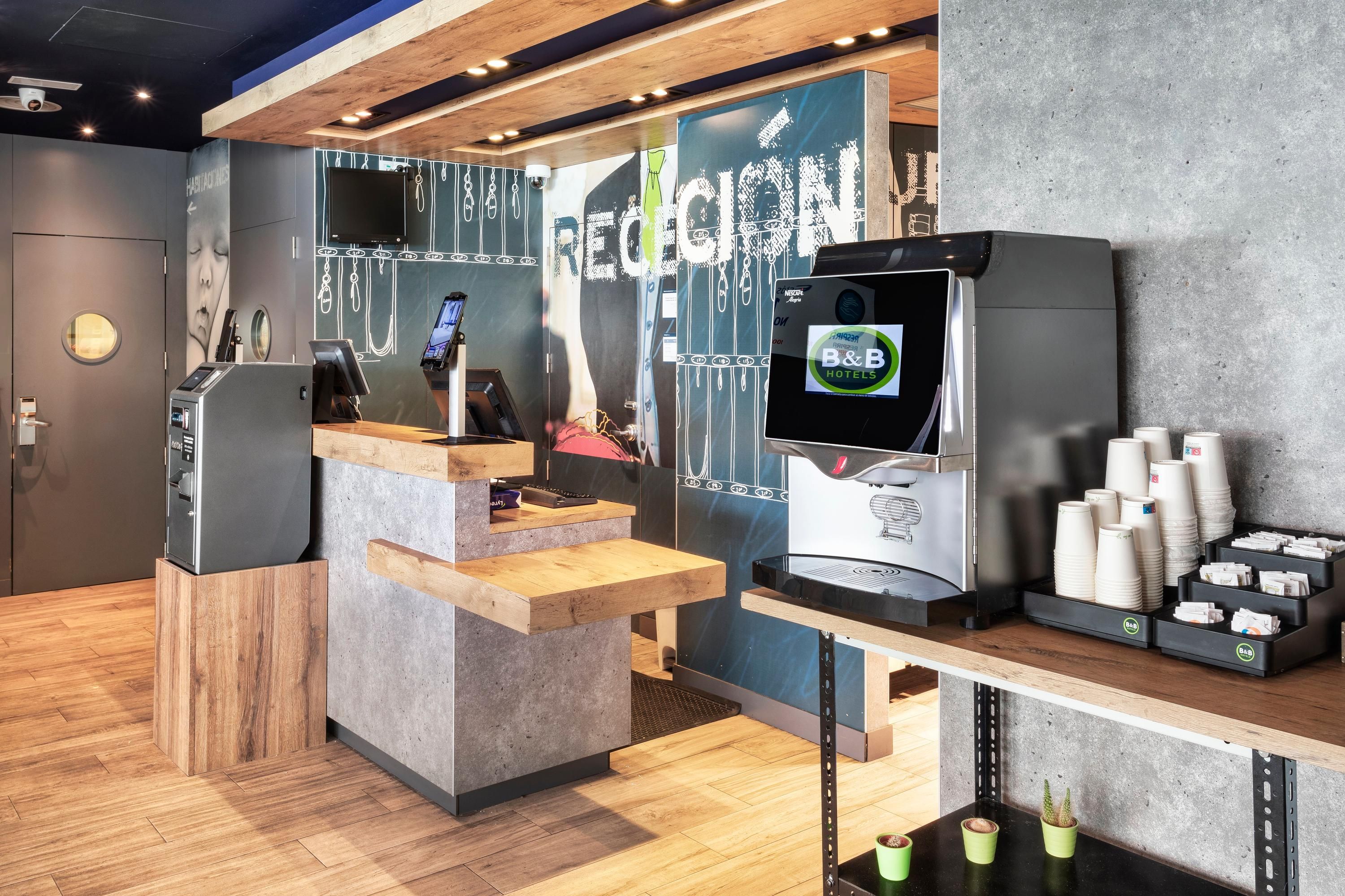 B&b Hotel Zaragoza Plaza Mozart - سرقسطة - ردهة