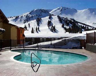 Mammoth Mountain Inn - Mammoth Lakes - Pool