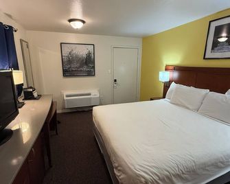 Lakeshore Inn Water Front - Moses Lake - Ložnice