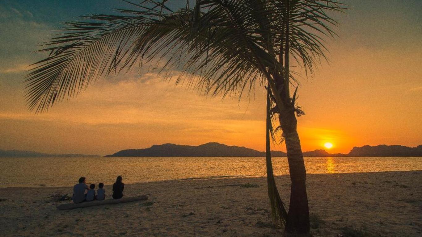 Seesea Resort