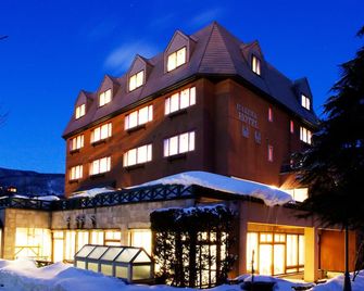Hakuba Hotel Ougiya - Hakuba - Rakennus