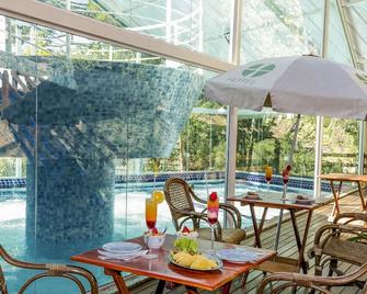 جولدن بارك كامبوس دو جورداو - كامبوس لا خورداو - شرفة مرصوفة