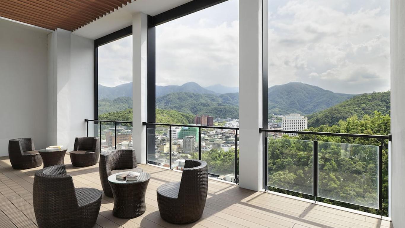 Lakeshore Hotel Suao