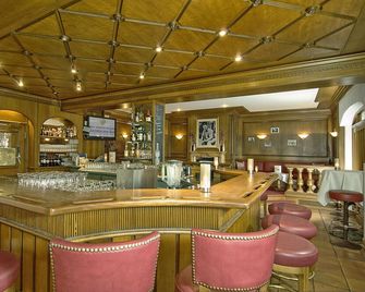 Hotel Bayerischer Hof Miesbach, BW Premier Collection - Miesbach - Bar