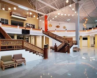 Phu Pha Phung Resort - Suan Phueng - Lobby