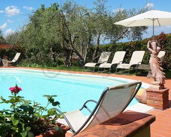 Villa in Chianti with private pool - Marliano - Piscina