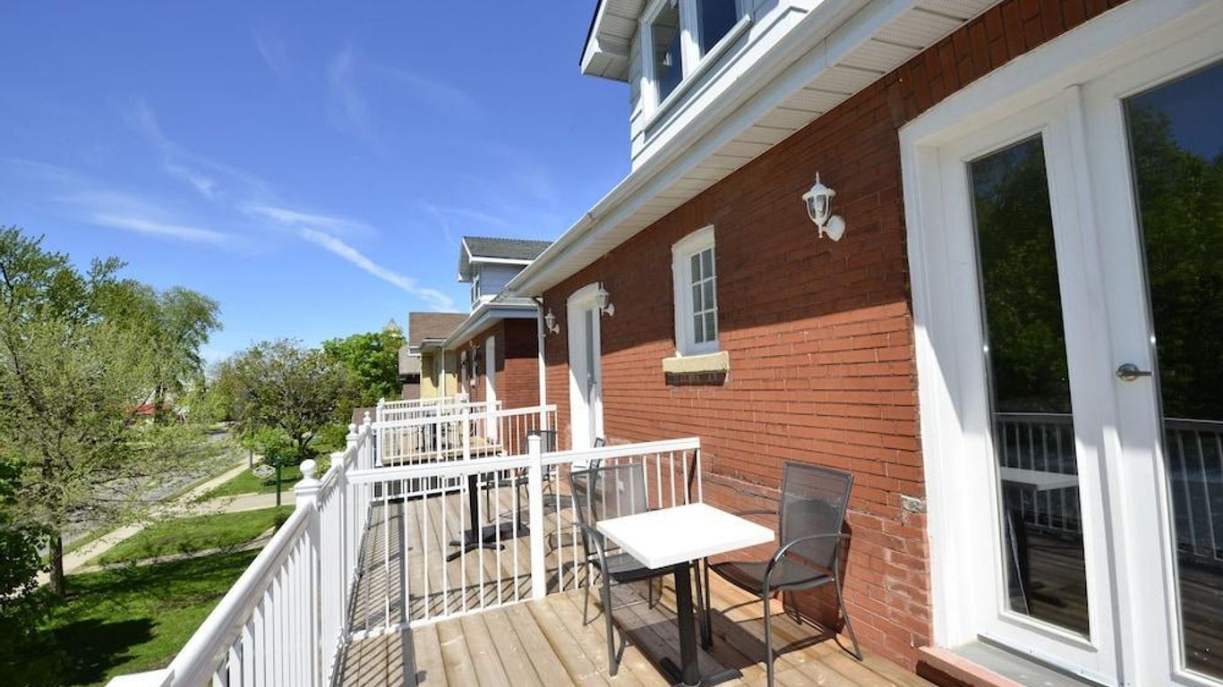 Ambassador B&B Guest Home