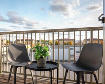 Injoy Hotel Uppsala - Uppsala - Balcony