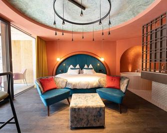 Latemar - Hotel Suites Spa - Soraga - Camera da letto