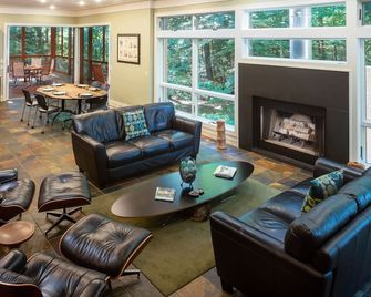 Pigeon Creek Inn - Adults Only - Holland - Lounge