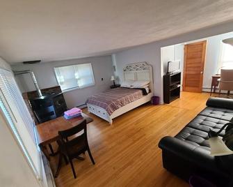 Relaxing Large Studio In Lake Community Near Uconn - Coventry - Bedroom