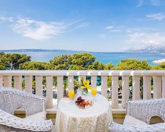 Hotel Villa Bacchus - Baška Voda - Balkon