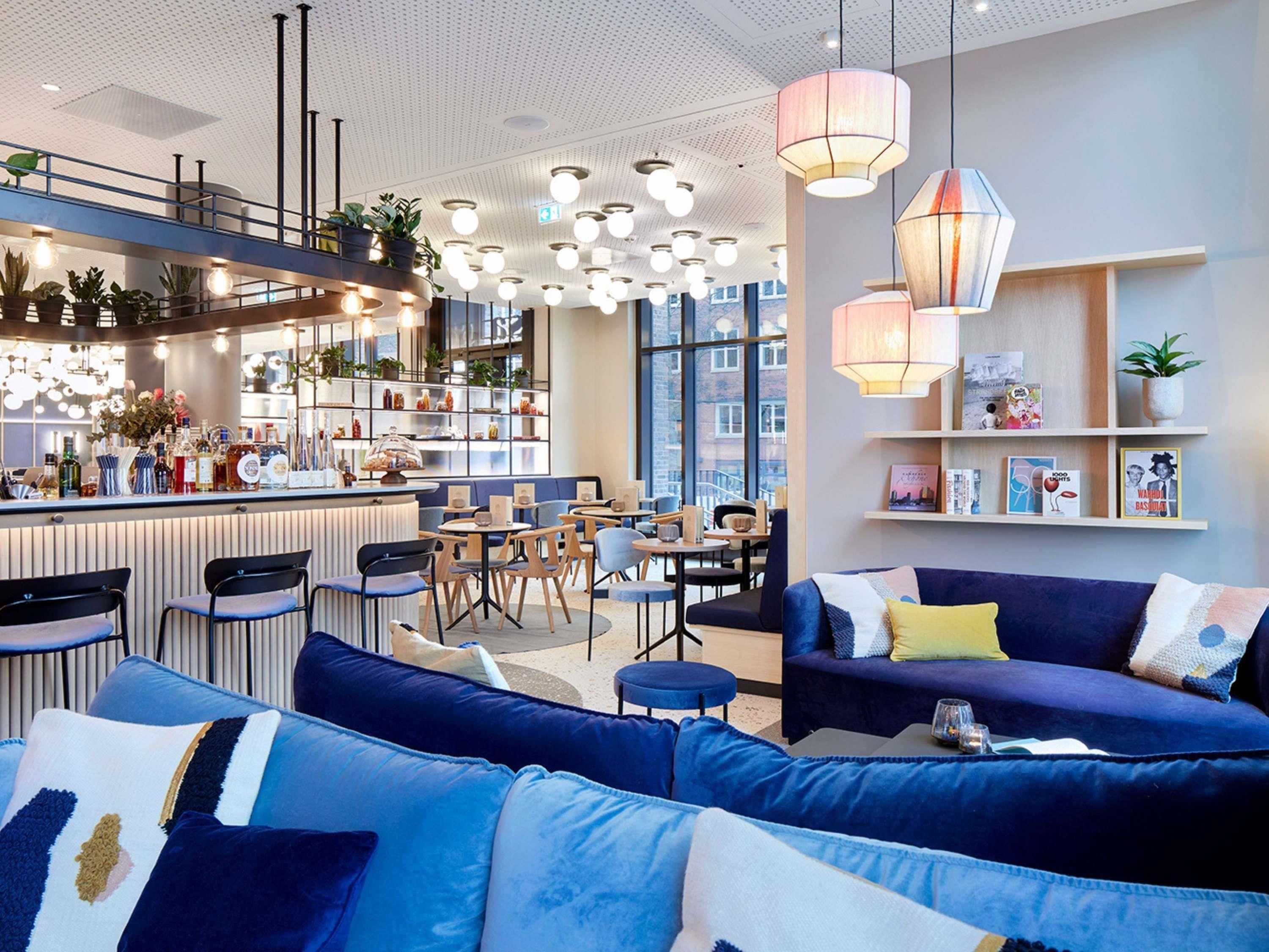 Novotel Hamburg Central Station - Hamburg - Lounge