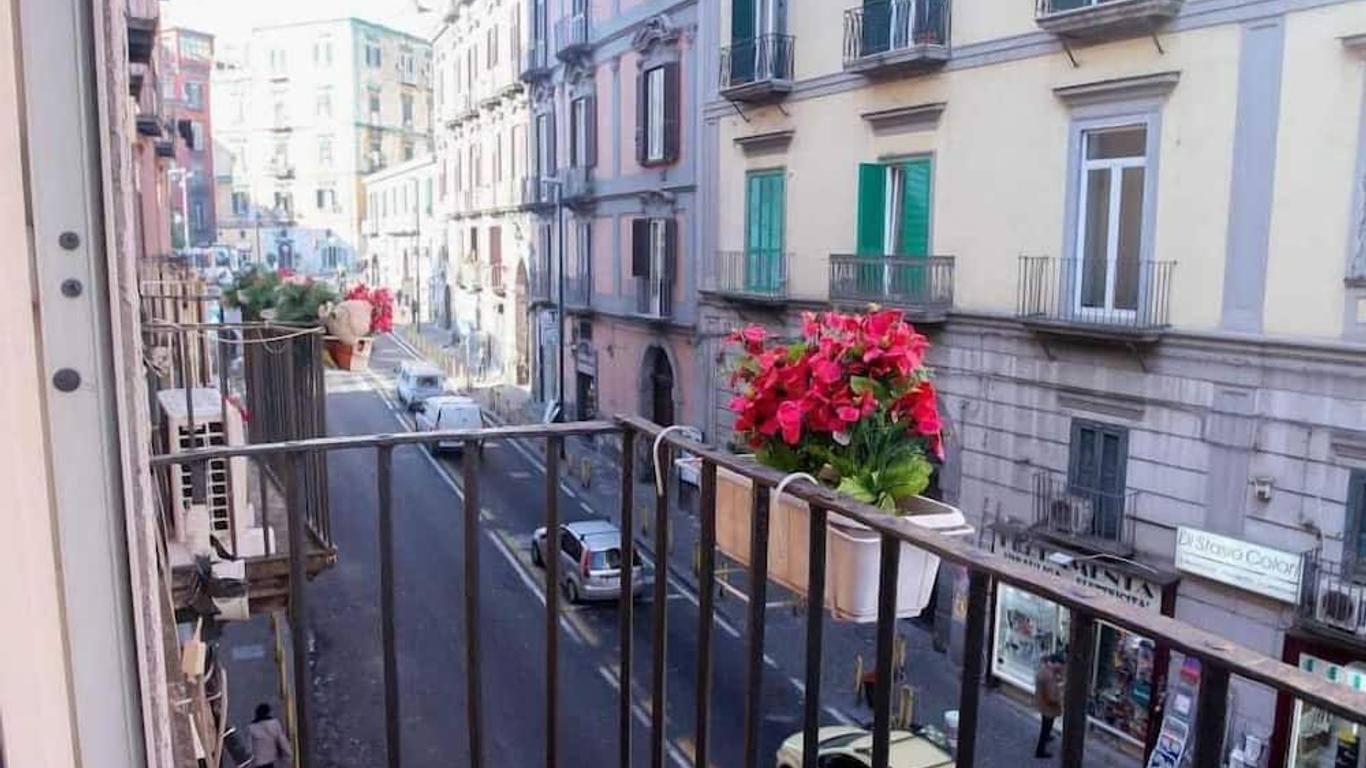 Don Carlo House & Room