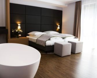 Hotel am Markt - Wipperfürth - Schlafzimmer