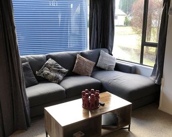 Beechwood Chalet in the heart of Ohakune . - Ohakune - Salon