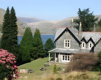 Yha Snowdon Bryn Gwynant - Caernarfon - Building