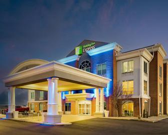Holiday Inn Express & Suites Richmond - Richmond - Gebäude