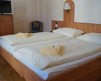 Schlosshotel am Hainich - Hütscheroda - Schlafzimmer