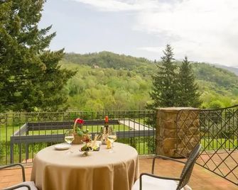 CÀ Del Moro Resort & Spa - Montelungo Superiore - Balkon