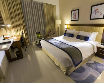 Treppan Hotel & Suites By Fakhruddin - דובאי