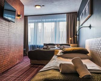 Hotel Delta - Krakow - Kamar Tidur