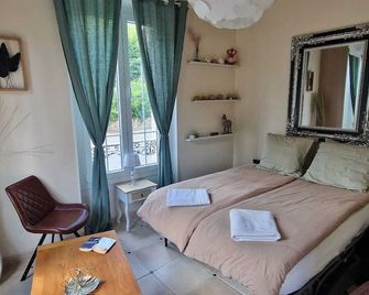 Maison Coccinelle - Meaux - Chambre