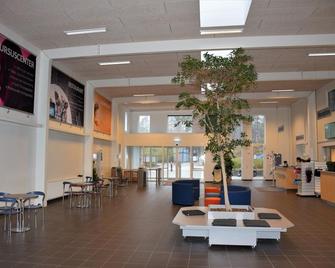 Nørresundby Idrætscenter - Nørresundby - Hall d’entrée