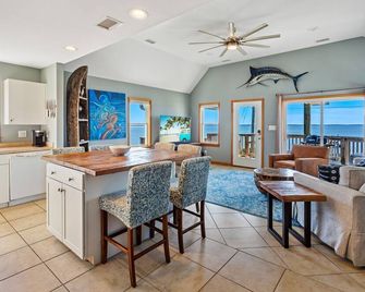 2067 - Duck Days - Duck - Comedor