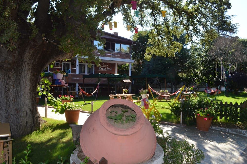 Ören Konak Otel - Burhaniye - Outdoors view