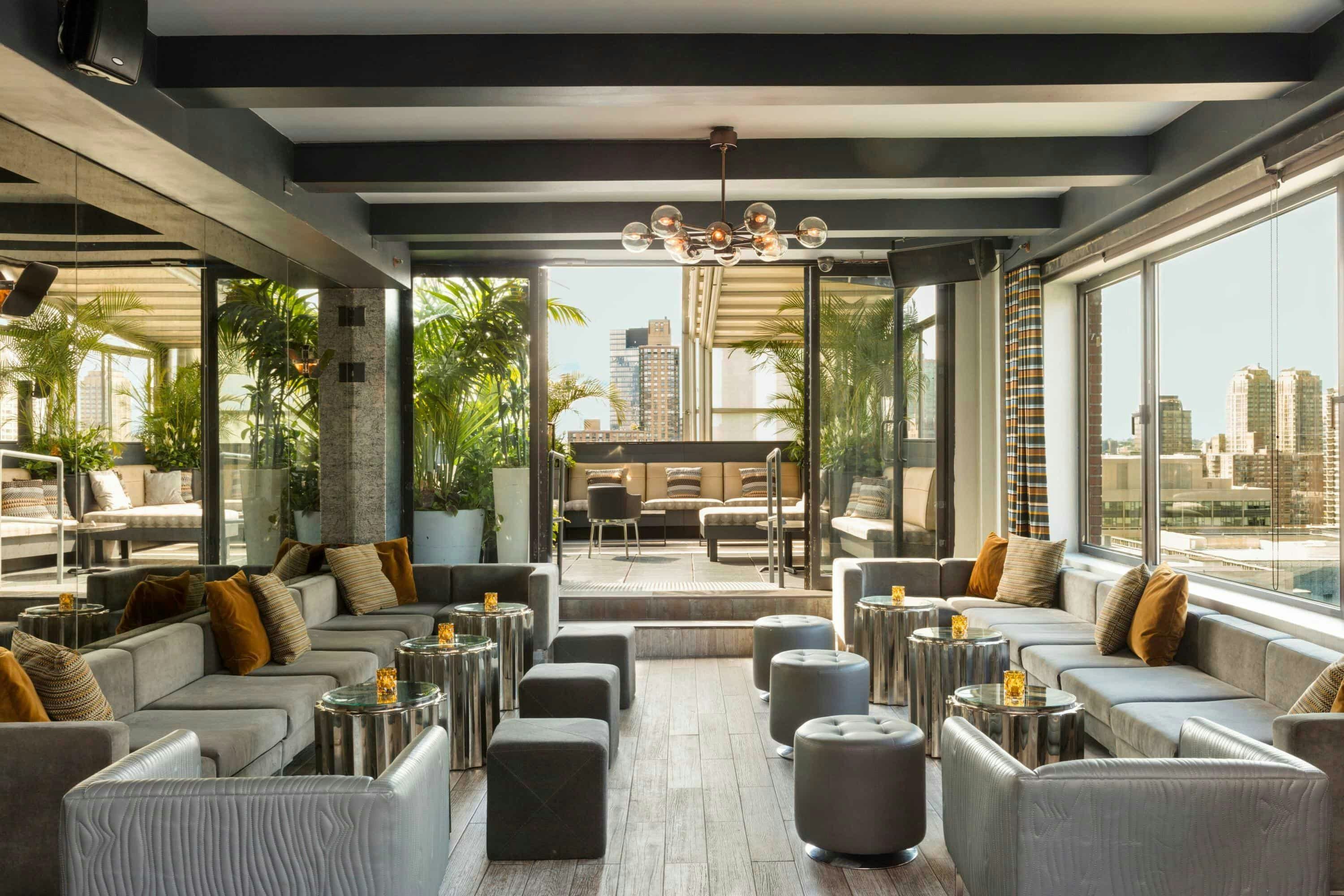 إمباير هوتل