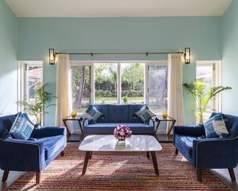 ama Stays & Trails Beach House Madh Island, Mumbai - מומבאי - סלון