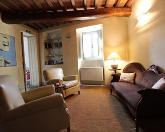 B&B Art - San Casciano Val Di Pesa - Wohnzimmer