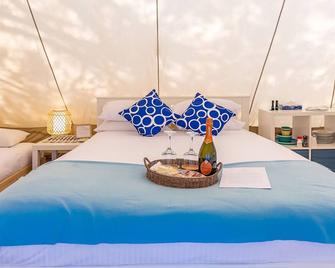 Busselton Villas & Glamping Village - Busselton - Schlafzimmer